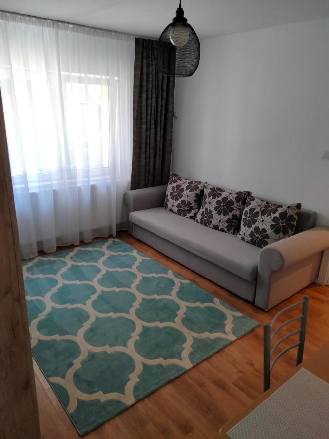 Bulevard Apartament Lägenhet Alba Iulia Exteriör bild