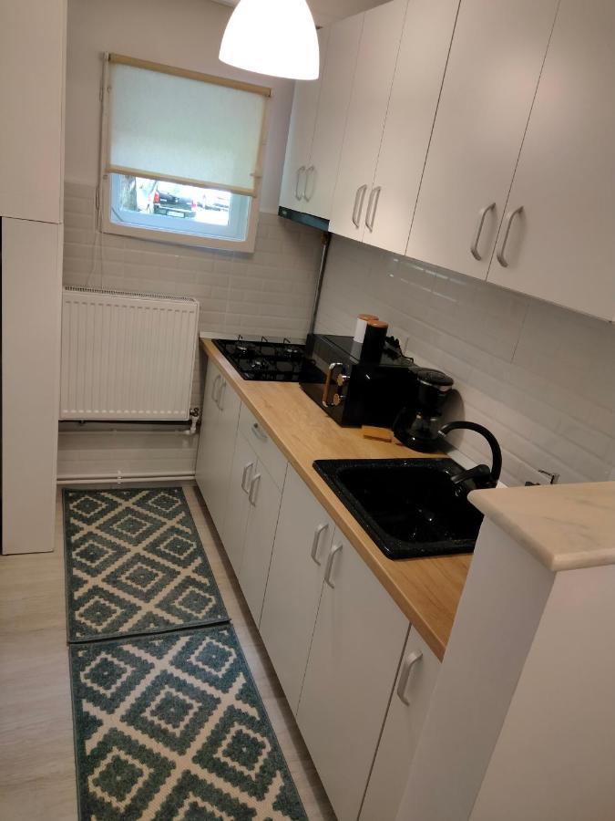 Bulevard Apartament Lägenhet Alba Iulia Exteriör bild