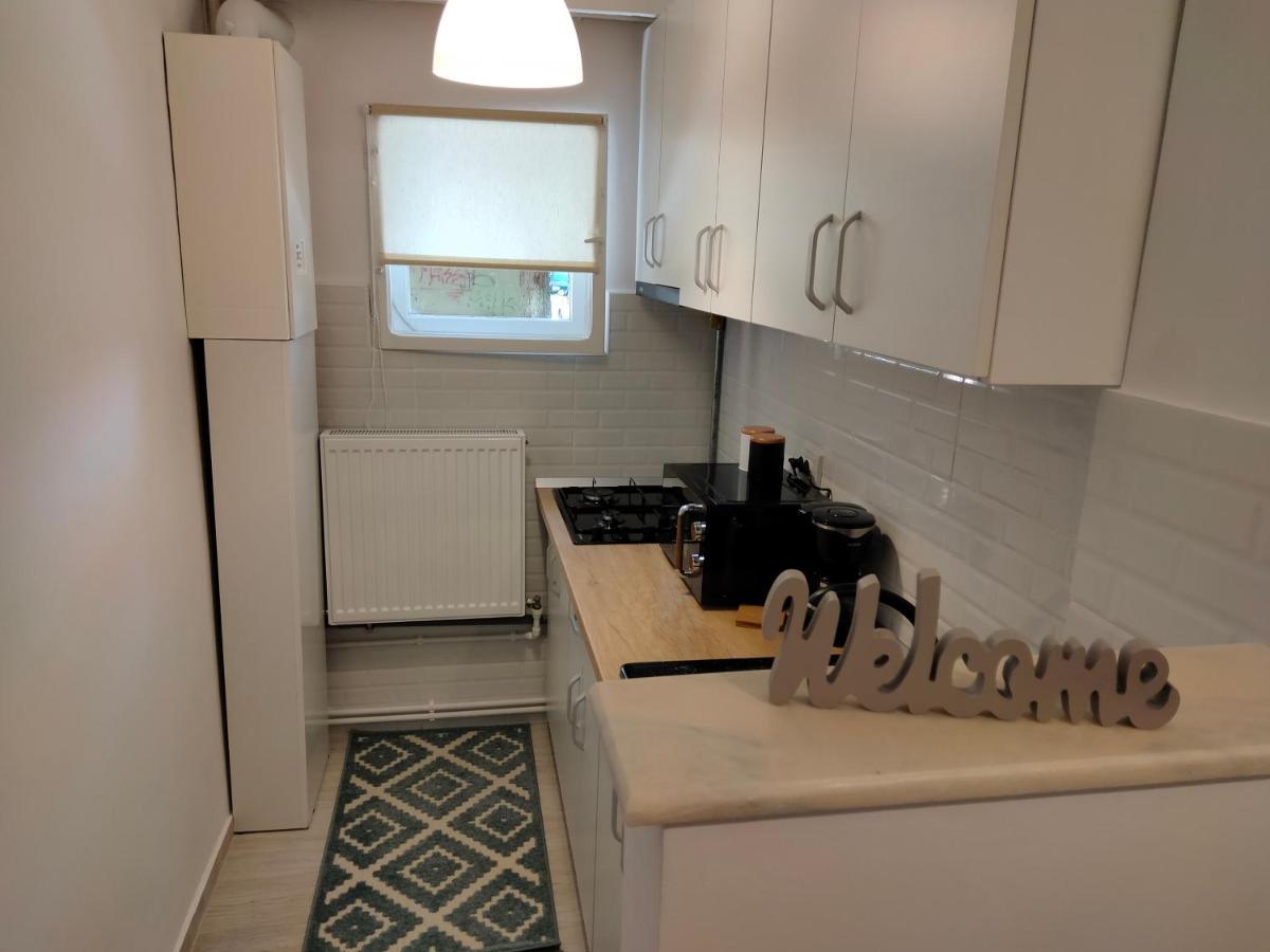 Bulevard Apartament Lägenhet Alba Iulia Exteriör bild